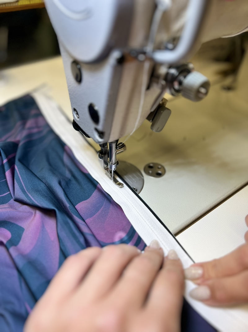 Produkcja odzieży w Polsce, kontra produkcja w Azji produkcja odziezy w Polsce-dartex-blog